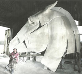 sculpture-enlargement-nick-green-horse-head-image2pv